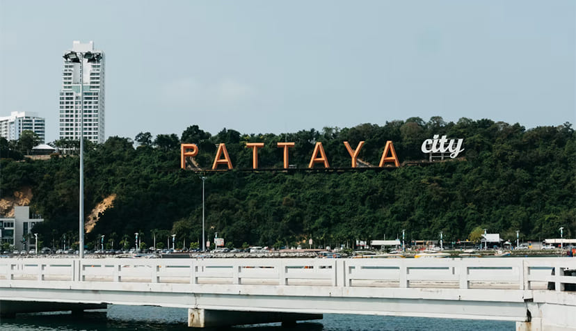 Tourist Attractions Along the Way (Bangkok - Pattaya)